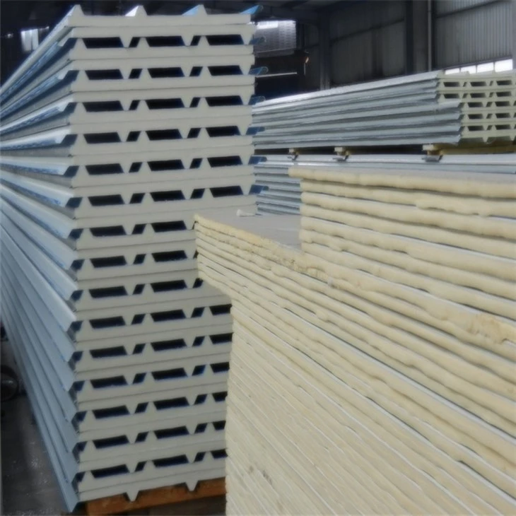 Red Colored PU Roof Sandwich Panels high quality