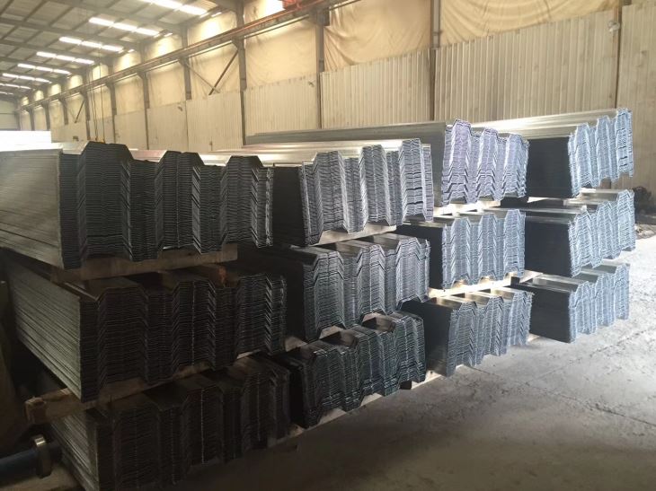 Chinese Supplier Decking Sheet Price